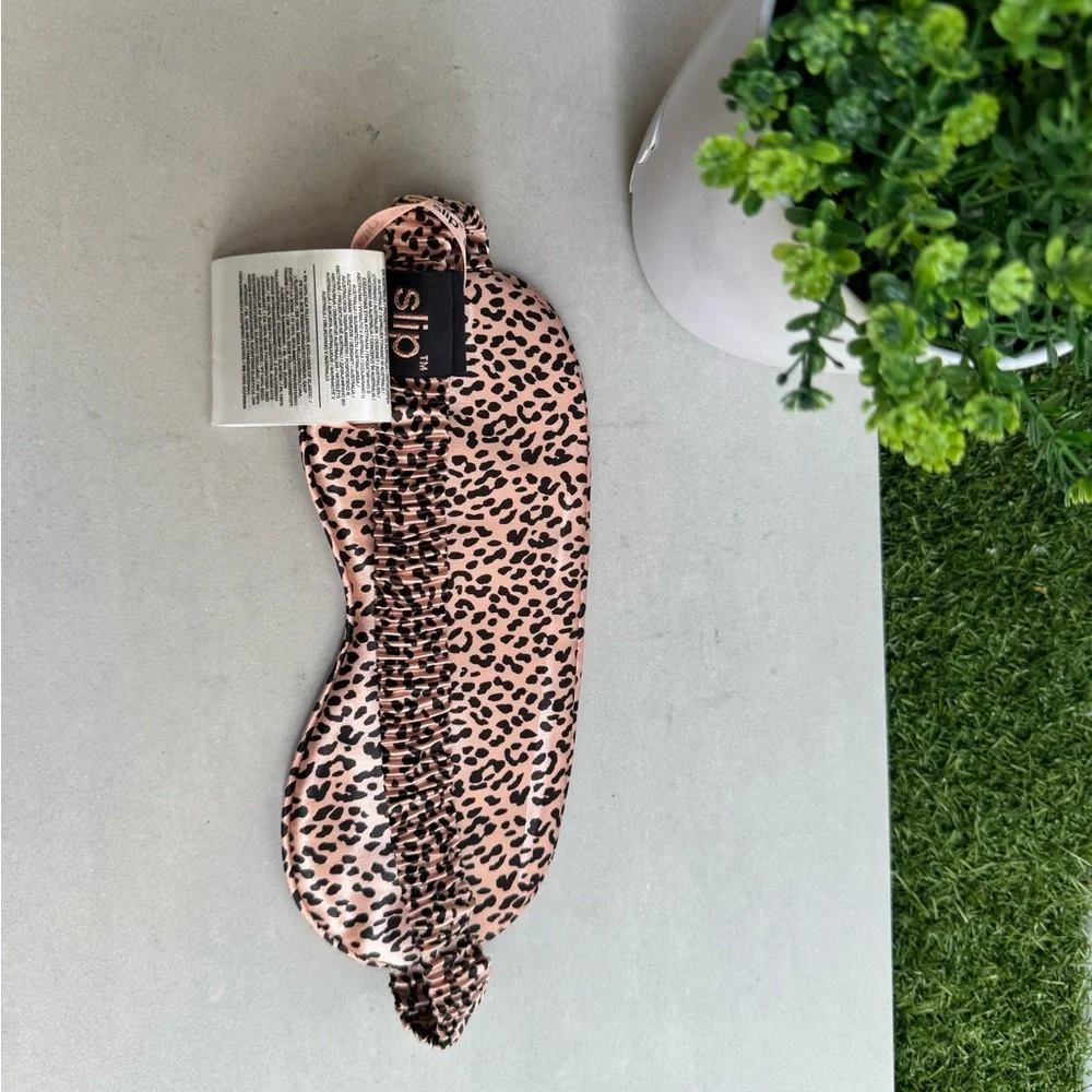Slip Leopard Print Sleep Mask brand new in box made out of 100% Silk